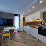 Aqua - Very In & Out Cir 0436