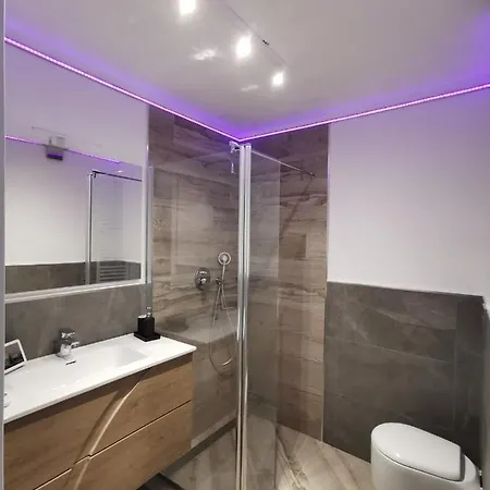 Διαμέρισμα Aqua - Very In & Out Cir 0436 *