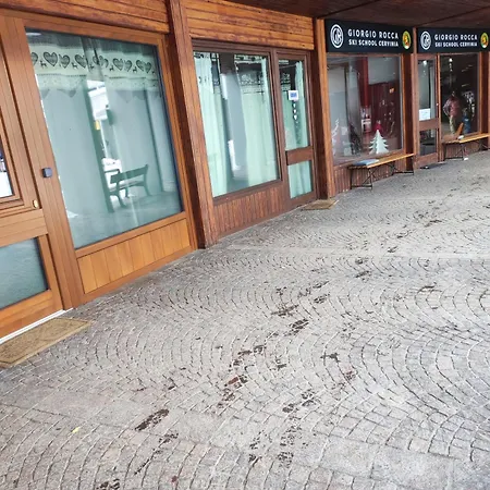 Aqua - Very In & Out Cir 0436 Breuil-Cervinia