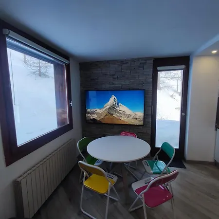 Aqua - Very In & Out Cir 0436 Breuil-Cervinia